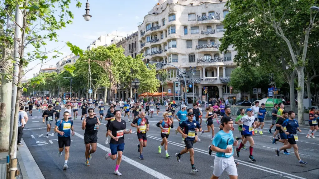 Plan de entrenamiento de 4 semanas para correr la Cursa El Corte Inglés